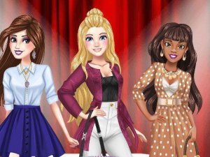 Seasonal Fashion Show Designer