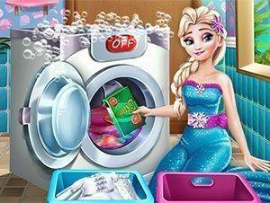 Ice Queen Laundry Day Online Game